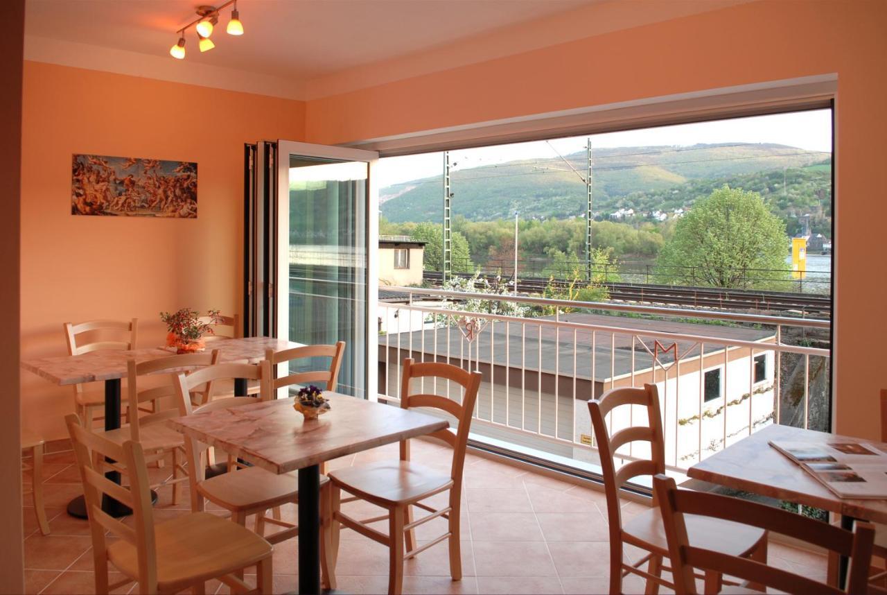 Gastehaus Weingut Rossler Hotel Lorch am Rhein Exterior photo